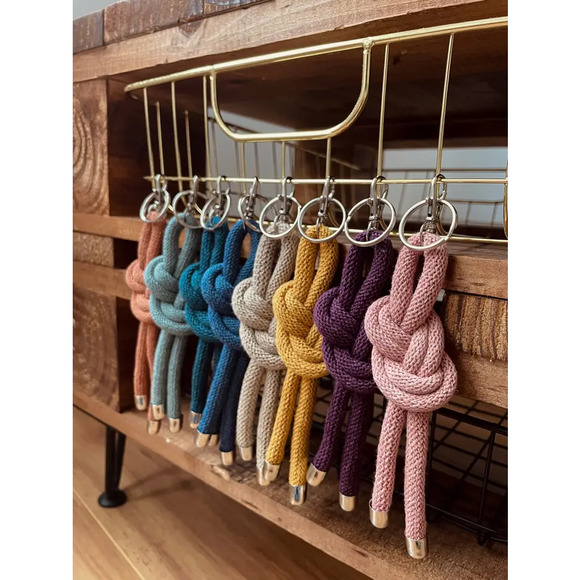 Figure 8 Knotted Rope Keyring Key Chain Bag Charm Peacock Blue - Picture 2 of 3